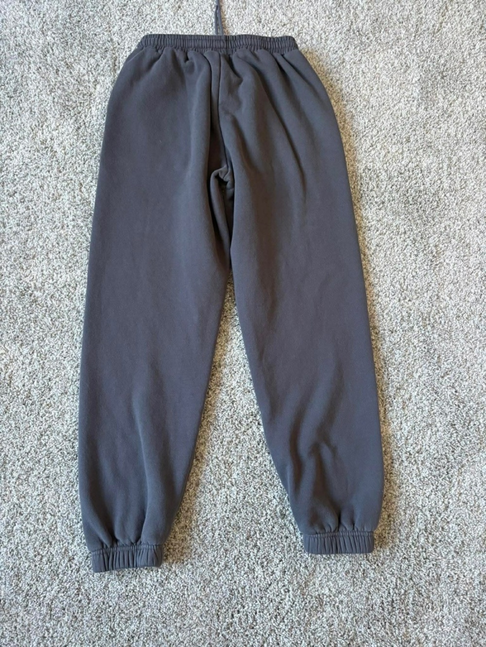 White Fox sweatpants size small NEW without tags - Picture 3 of 5